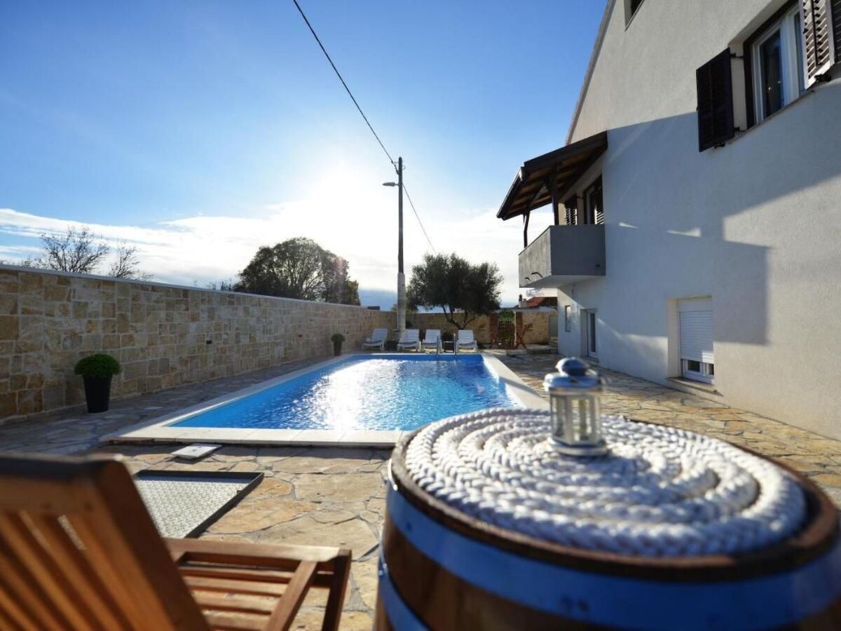 Villa Ariana à Zadar : maison avec piscine privée - Photo 15
