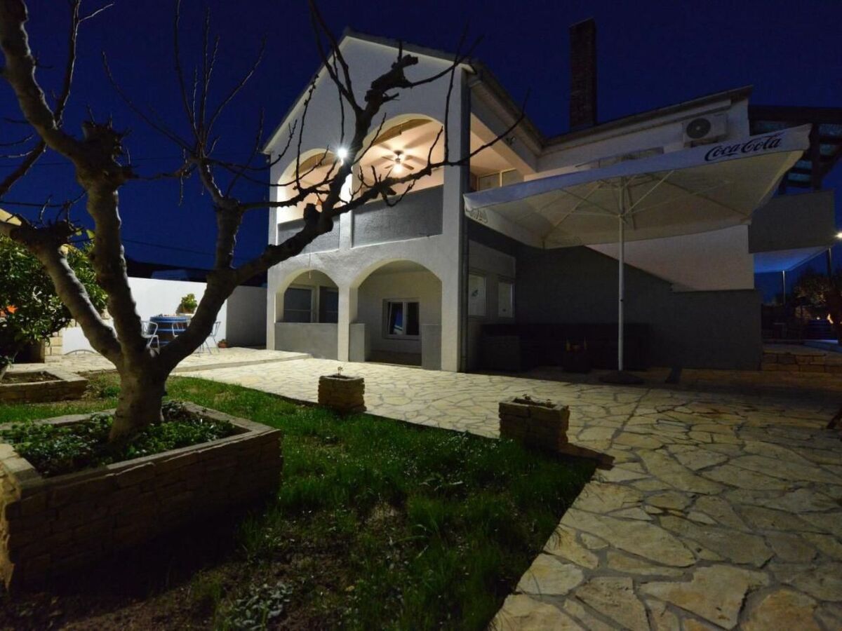 Villa Ariana à Zadar : maison avec piscine privée - Photo 17