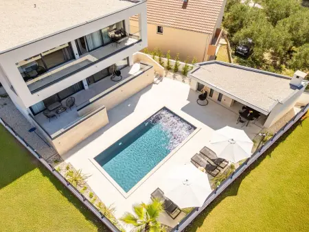 Villa Niksun, Maison 8 personnes à Zadar Bibinje - Photo 1