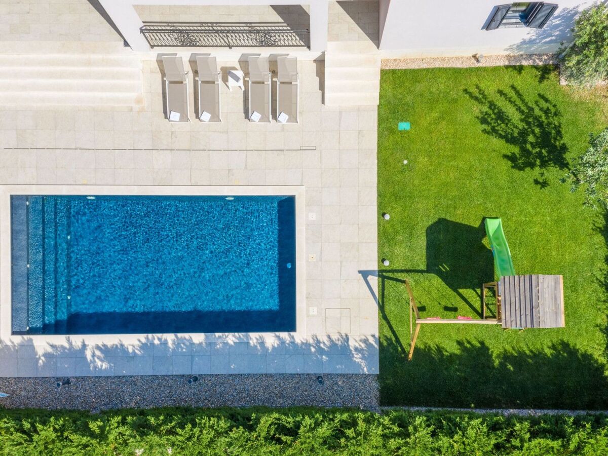 Villa Adora, 5 chambres avec piscine chauffée près de Zadar - Photo 2