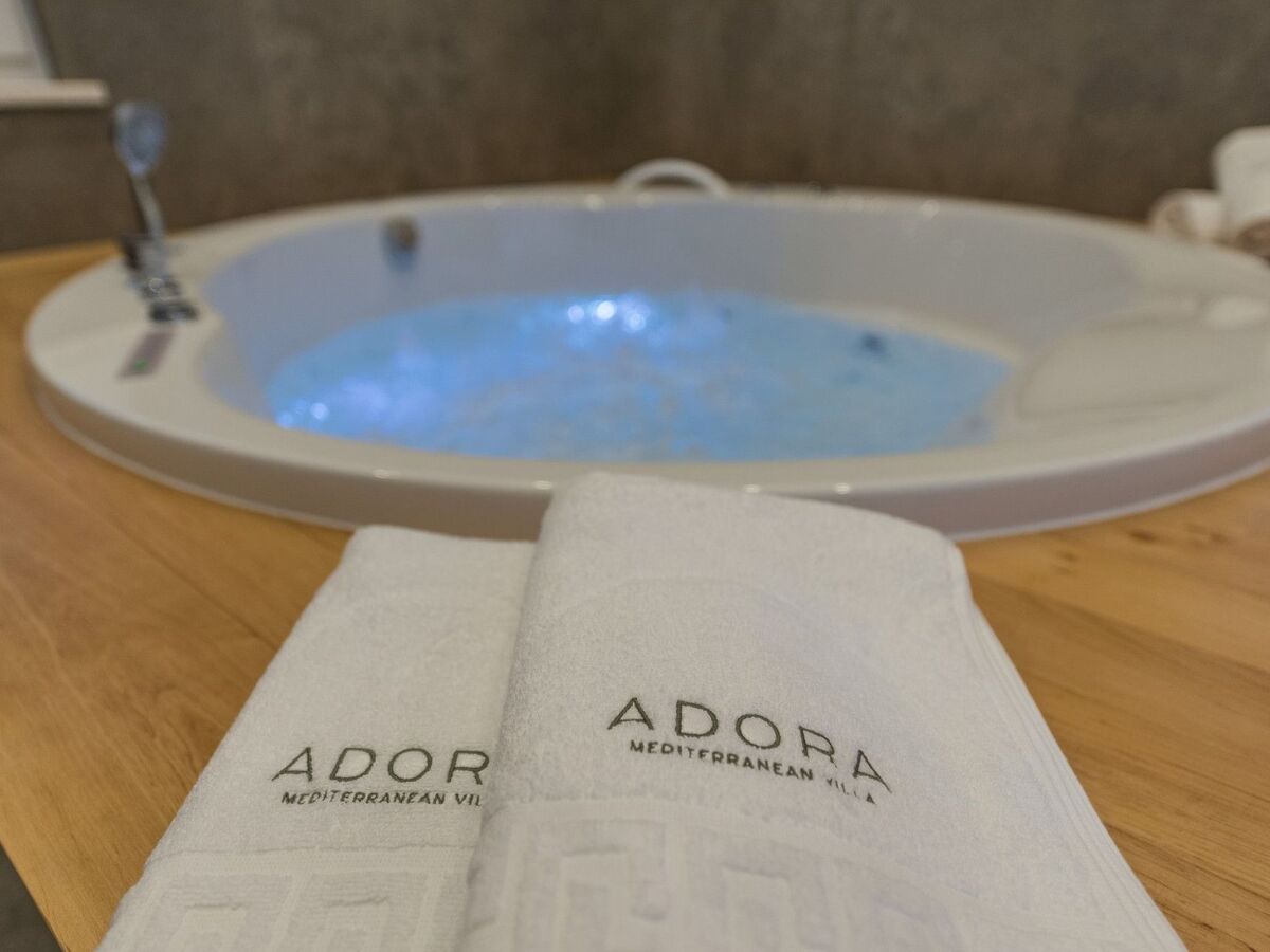 Villa Adora, 5 chambres avec piscine chauffée près de Zadar - Photo 26