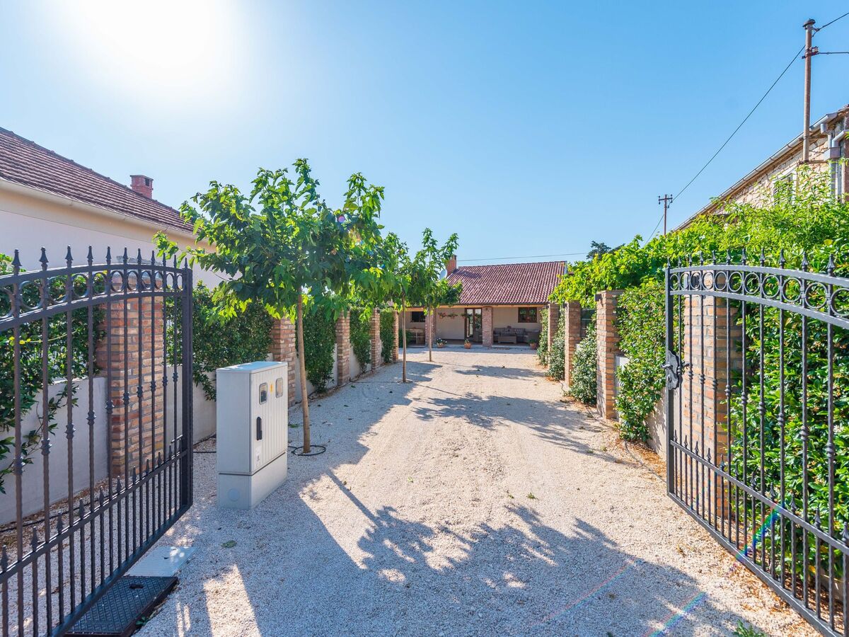 Rustica Casa Augustinus – Maison avec piscine à Debeljak - Photo 2