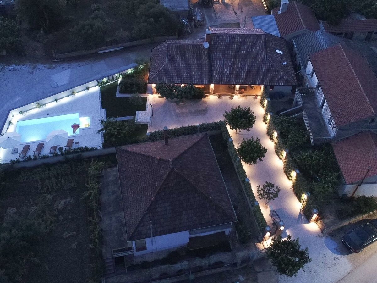 Rustica Casa Augustinus – Maison avec piscine à Debeljak - Photo 39