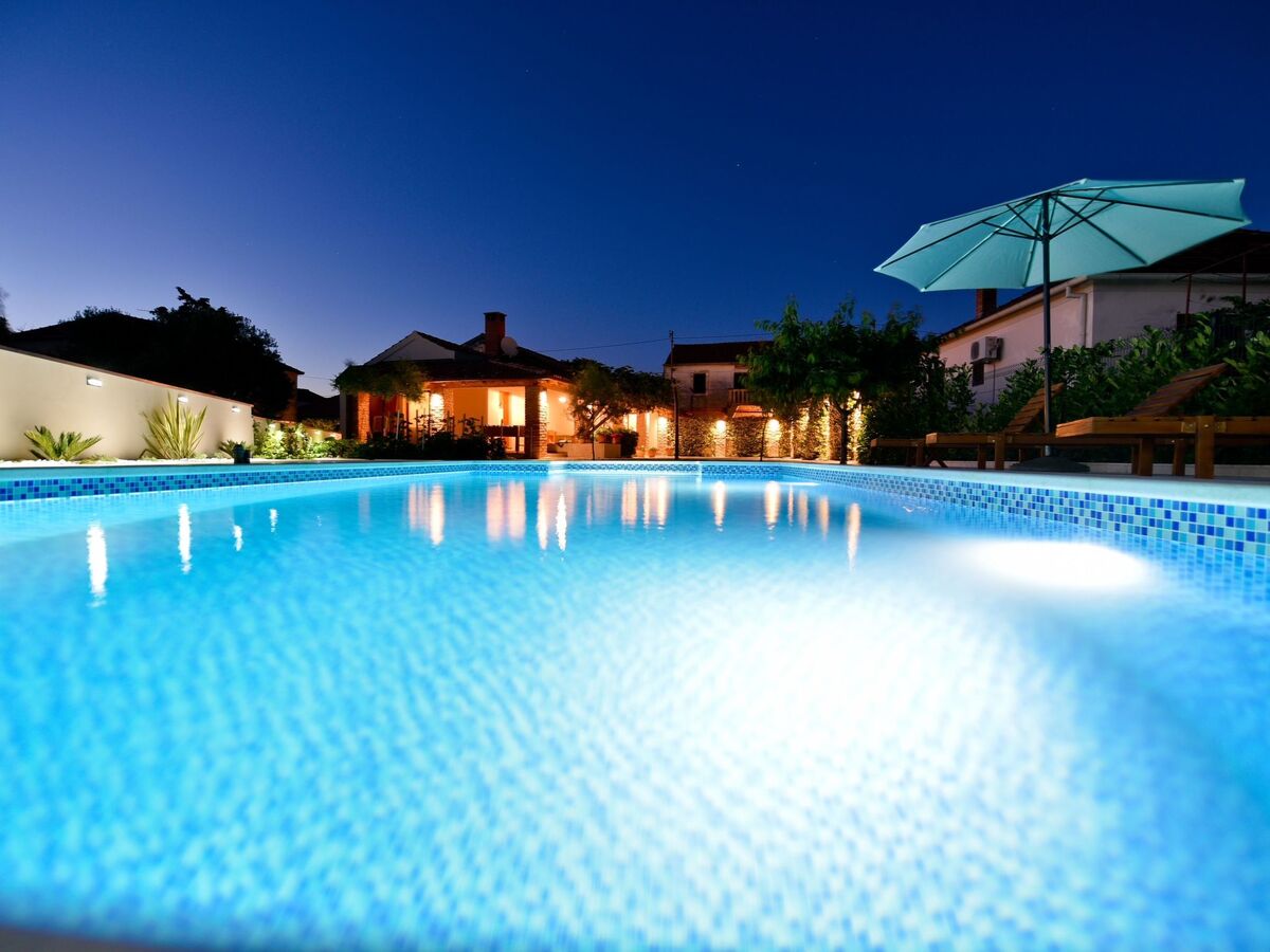 Rustica Casa Augustinus – Maison avec piscine à Debeljak - Photo 40