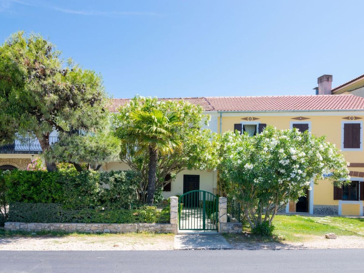 Maison Oleander à 50 m de la mer, Sukošan - Photo 2