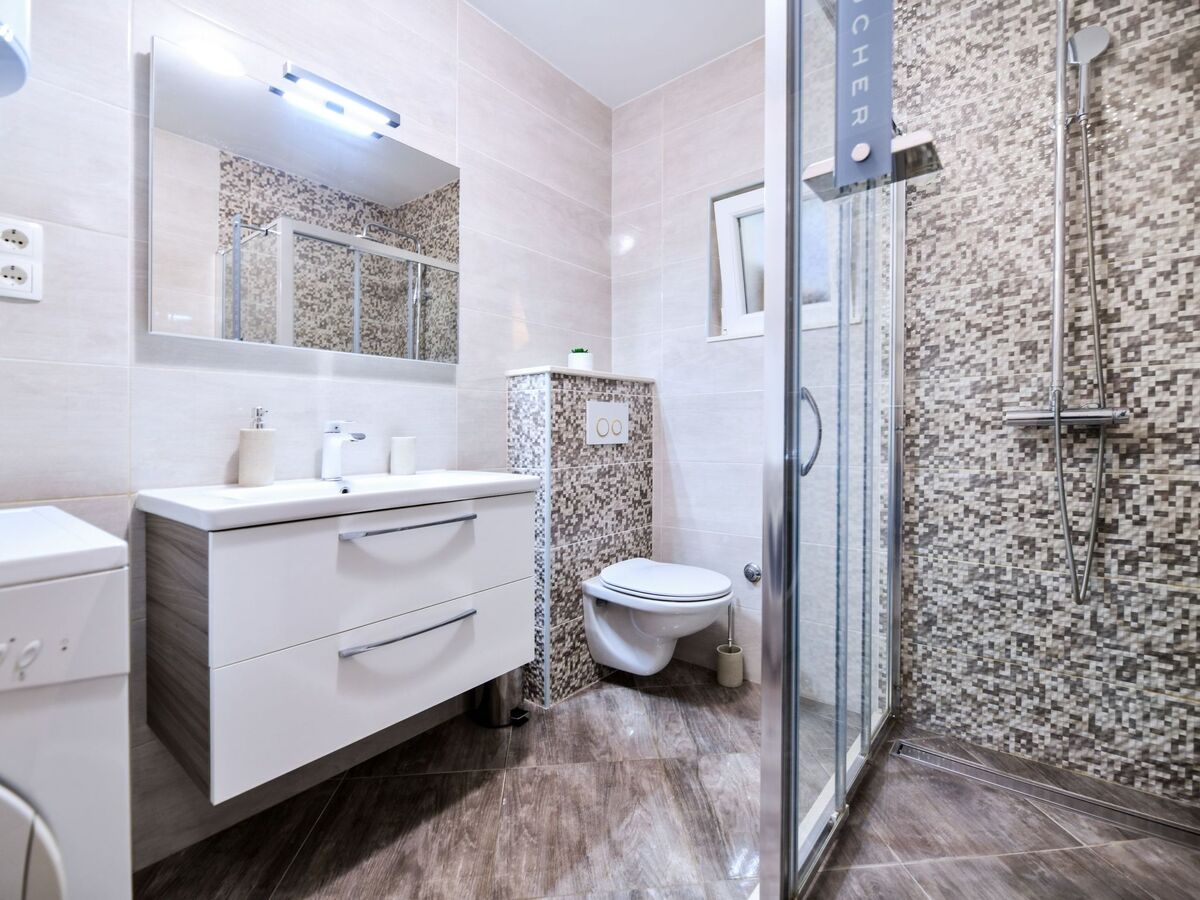 Villa 6 chambres avec piscine privée à Donje Rastane - Photo 23