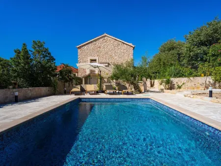 Location maison à Sv. Filip i Jakov, Villa Roko