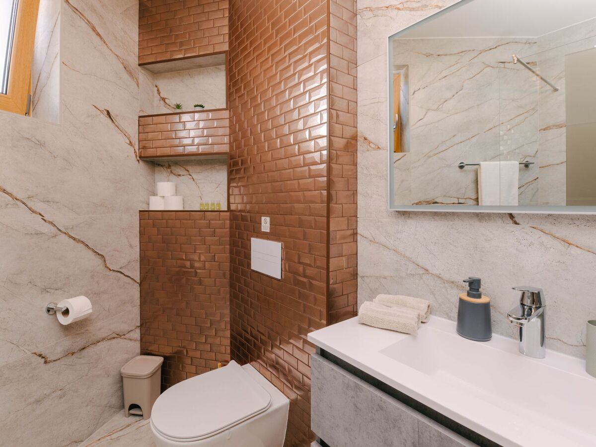 A'more Preko : maison neuve avec piscine chauffée - Photo 8