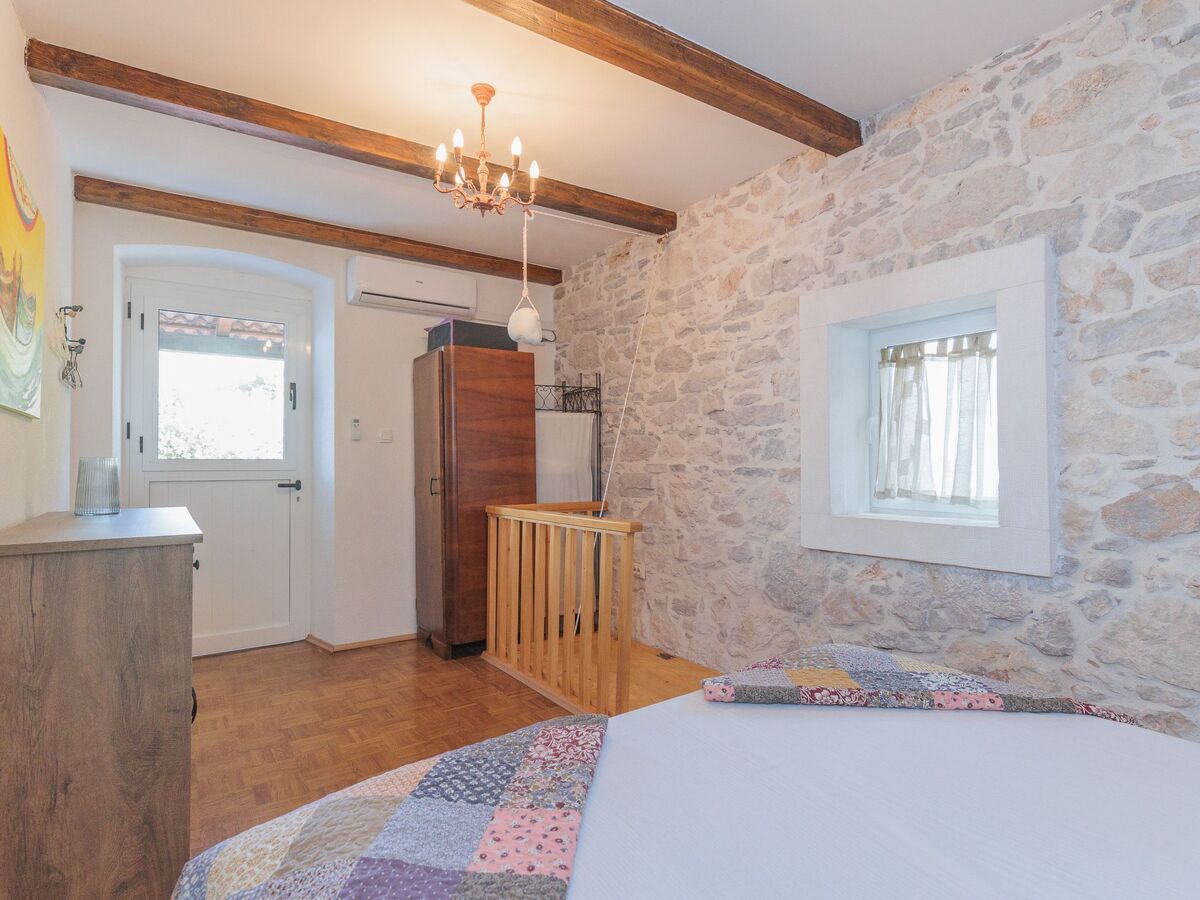 Maison en pierre rénovée face à la mer, Ugljan - Photo 9