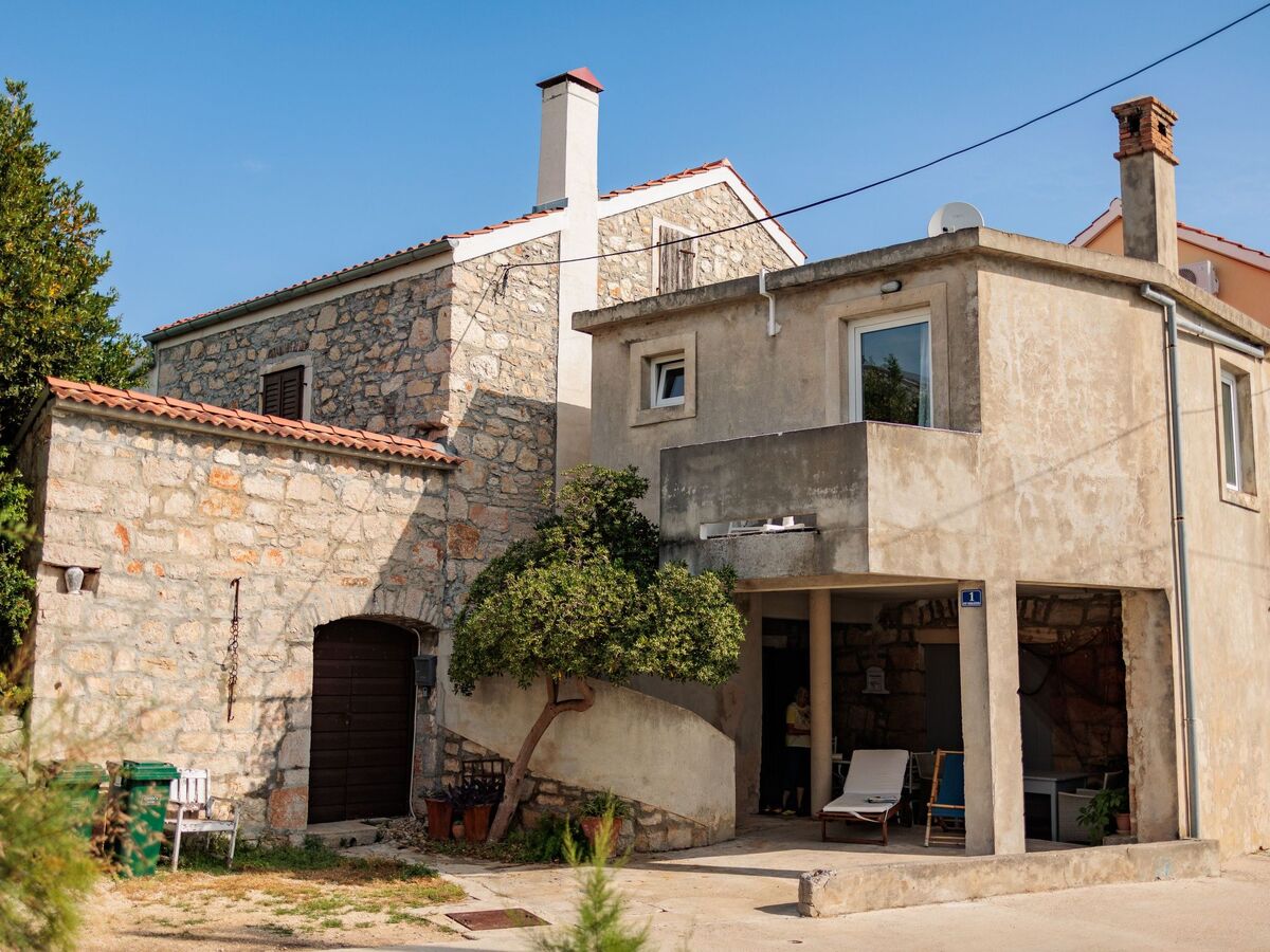 Maison en pierre rénovée face à la mer, Ugljan - Photo 33