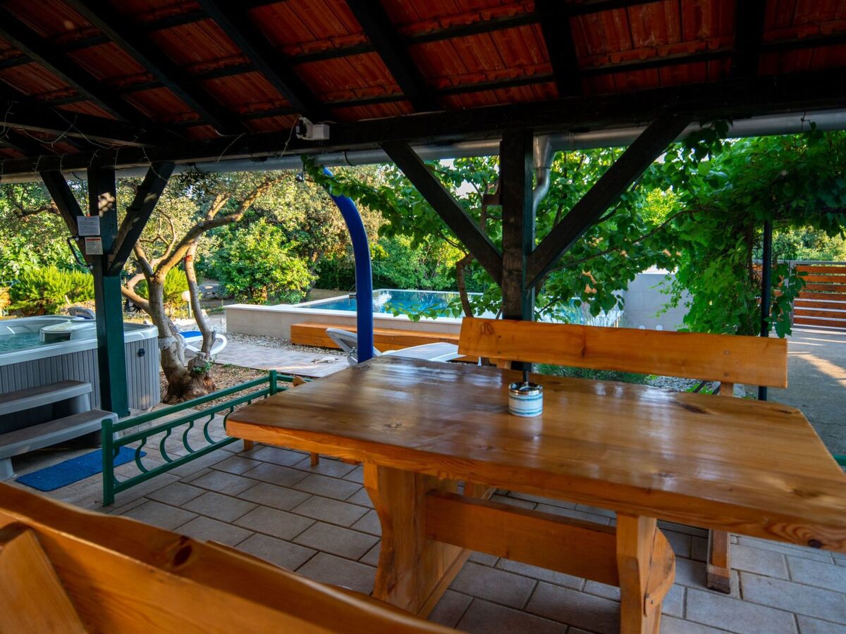 Maison avec jacuzzi et piscine à Biograd na Moru - Photo 7