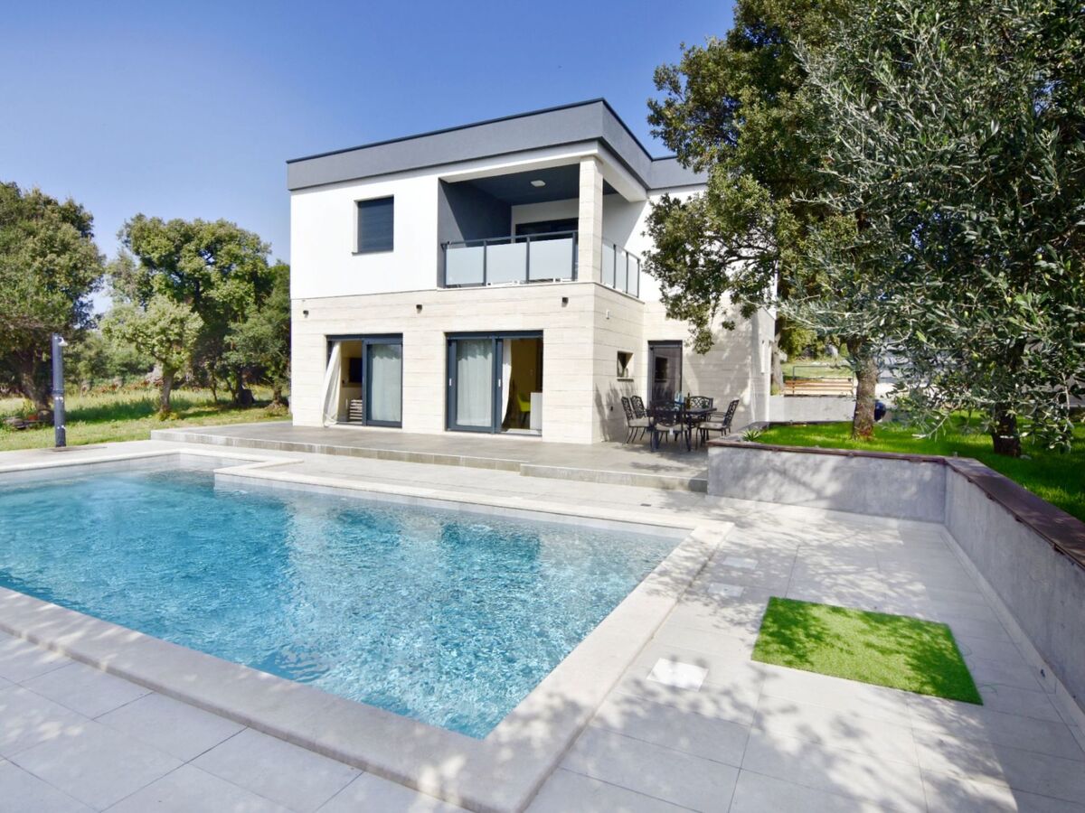 Villa Vrana – Maison 7 personnes avec piscine privée - Photo 2