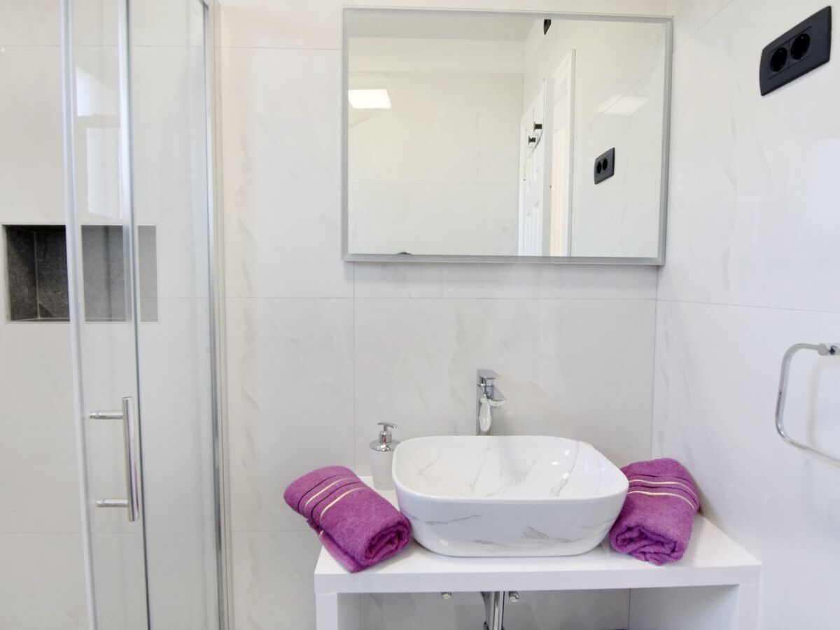 Villa Vrana – Maison 7 personnes avec piscine privée - Photo 26