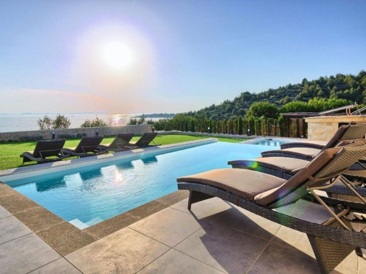 Villa Vita : maison 12 personnes à 20 m de la mer, Murter - Photo 1