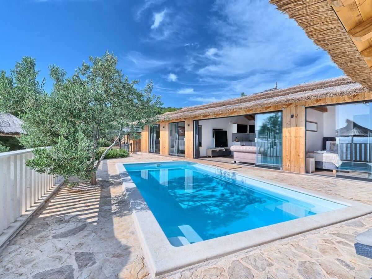 Villa Filip sur Murter : maison 8 pers. avec piscine - Photo 3