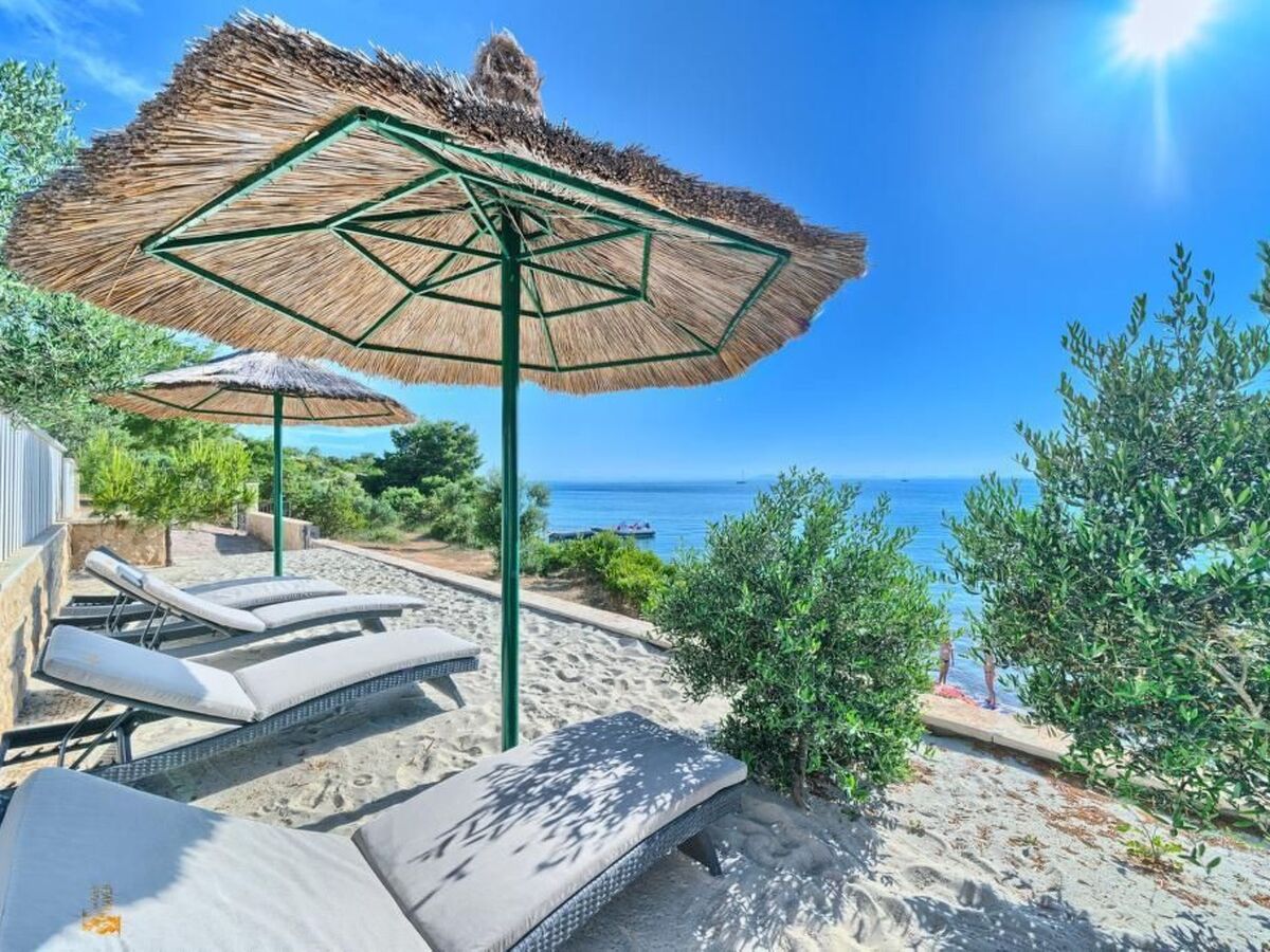 Villa Filip sur Murter : maison 8 pers. avec piscine - Photo 6