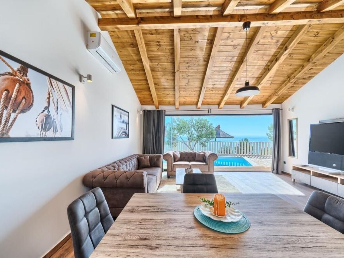 Villa Filip sur Murter : maison 8 pers. avec piscine - Photo 13