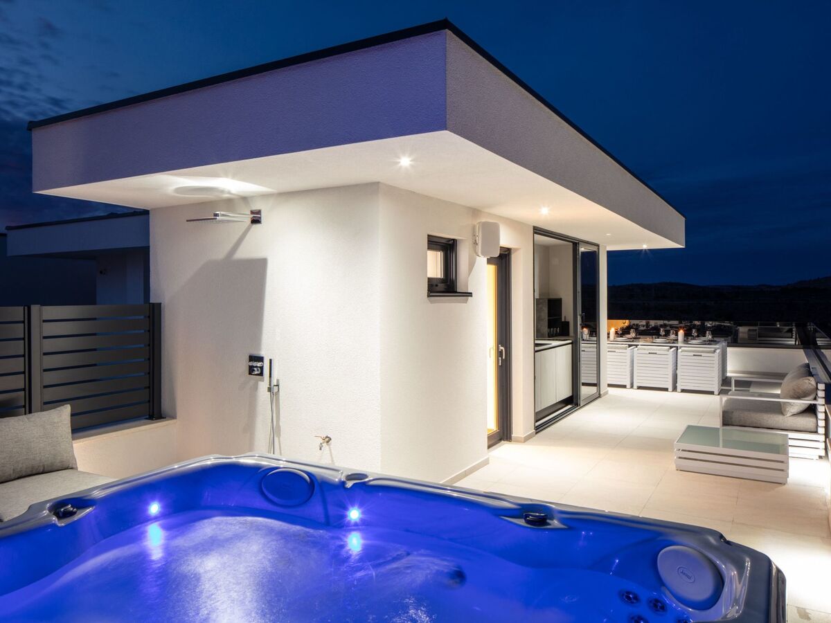 Villa Vodice Sky, 4 chambres avec piscine et vue mer - Photo 6