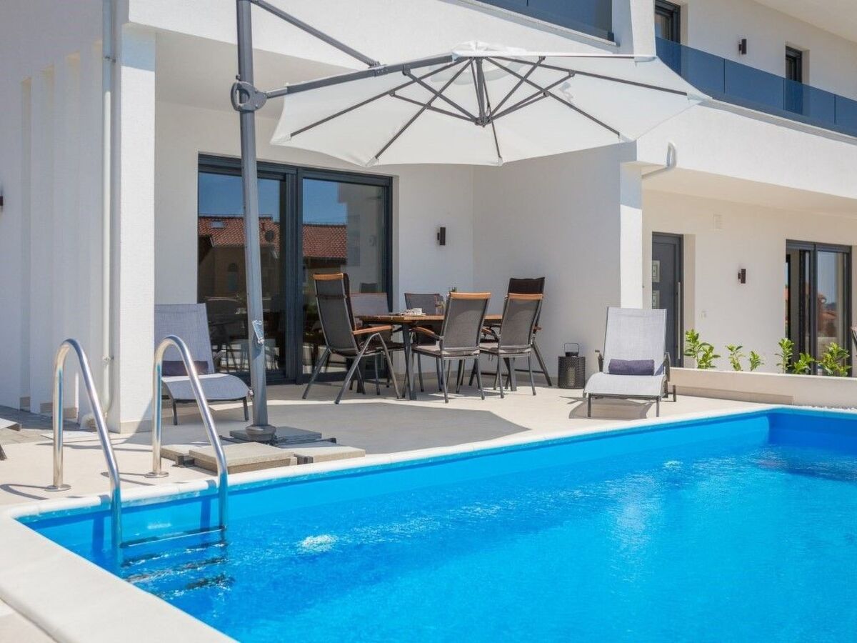 Villa Nadija à Vodice : piscine chauffée, 1 km de la plage - Photo 14