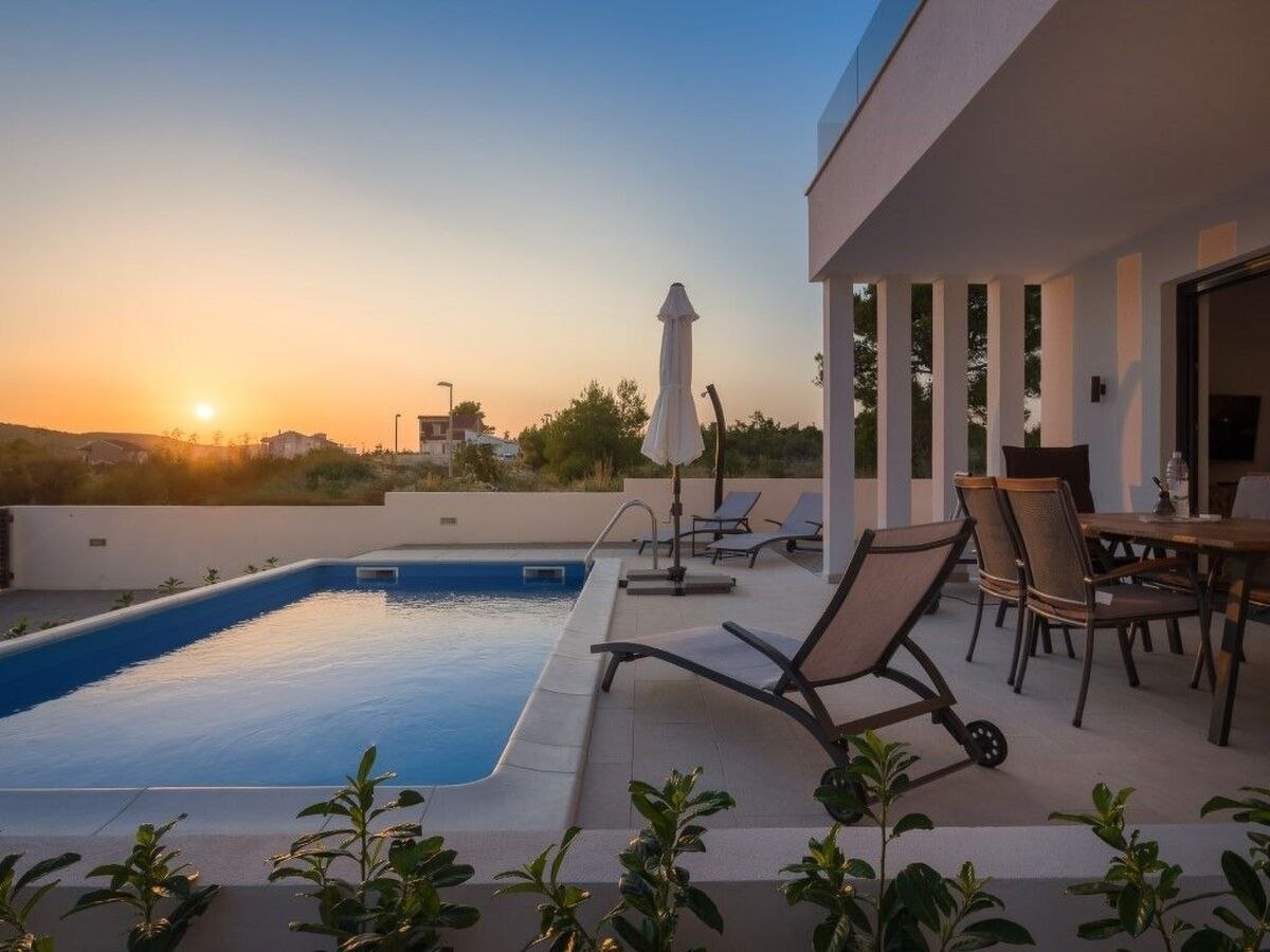 Villa Nadija à Vodice : piscine chauffée, 1 km de la plage - Photo 39