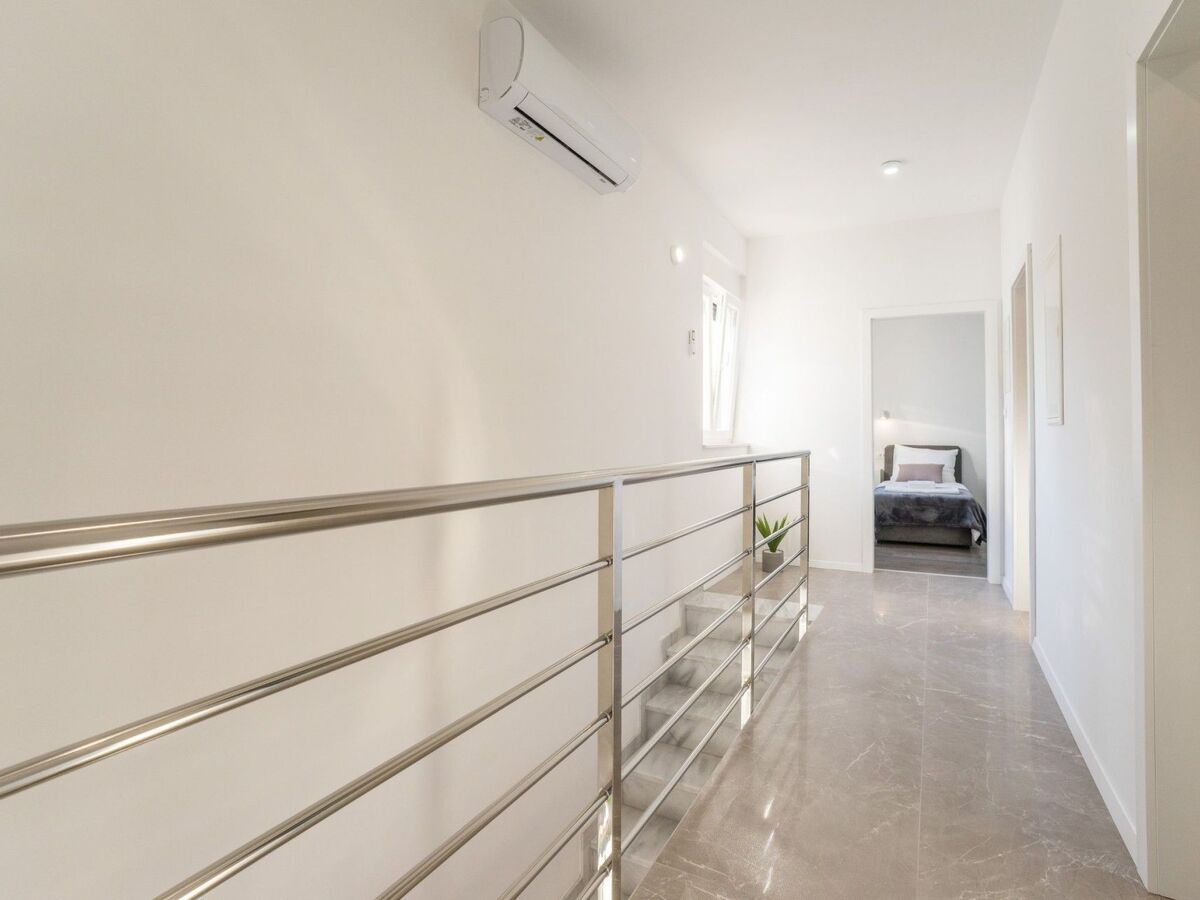 Villa Sara in Vodice, Maison 7 personnes à Vodice - Photo 24