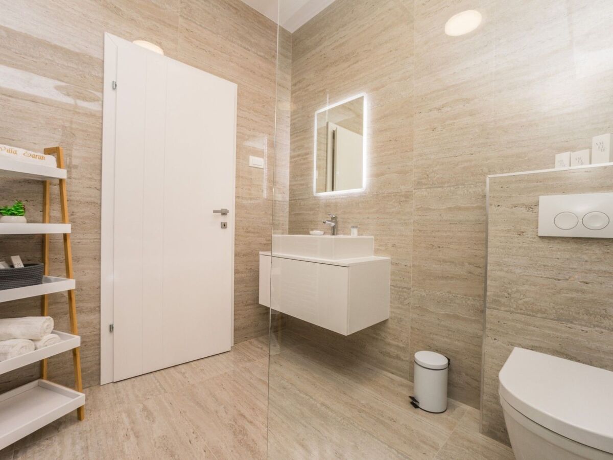 Villa Sara in Vodice, Maison 7 personnes à Vodice - Photo 29