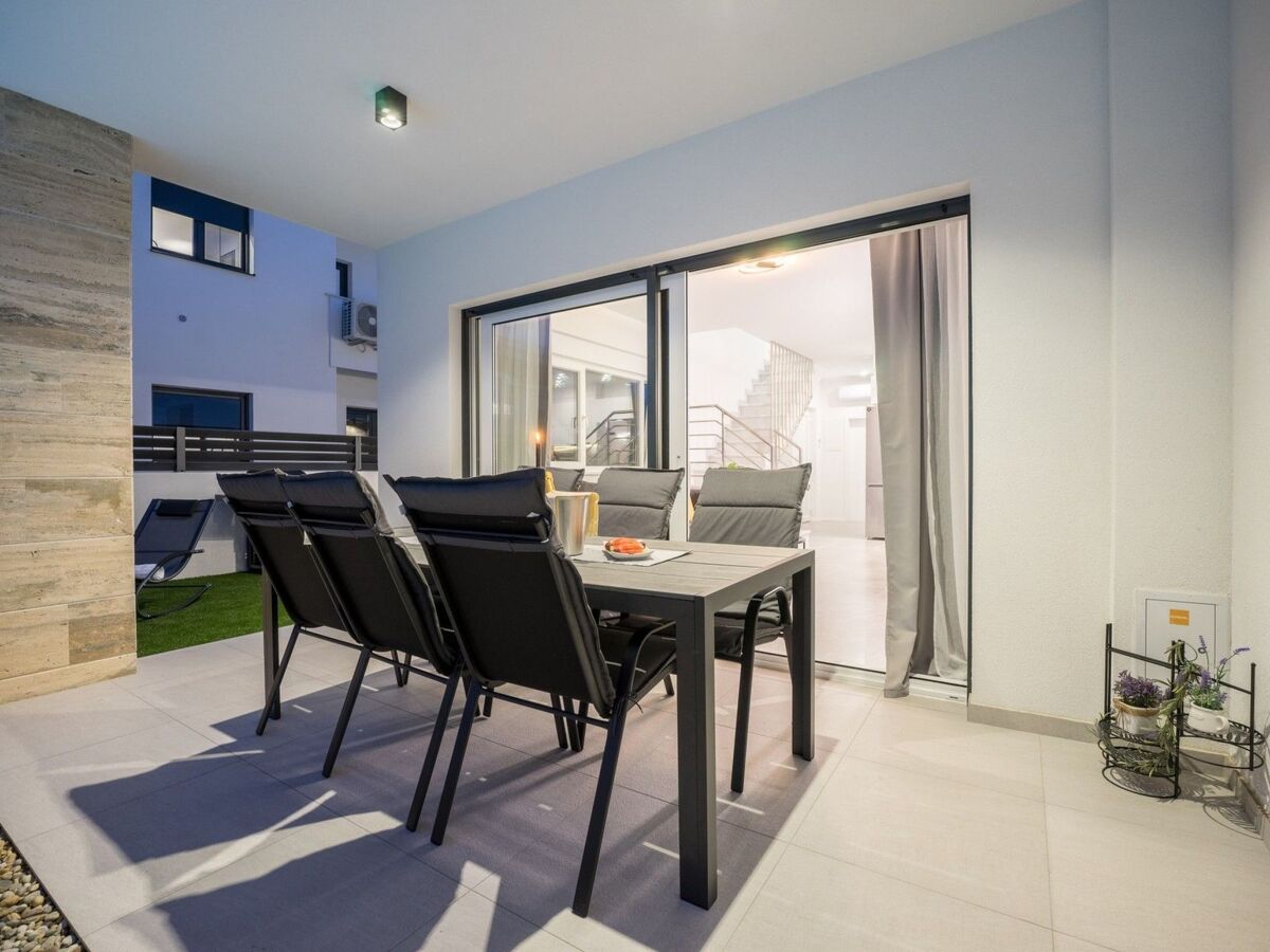 Villa Sara in Vodice, Maison 7 personnes à Vodice - Photo 44