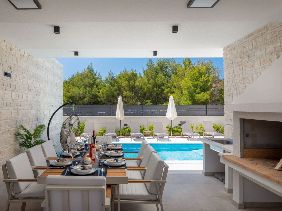 Villa 10 personnes avec piscine chauffée à Vodice - Photo 2