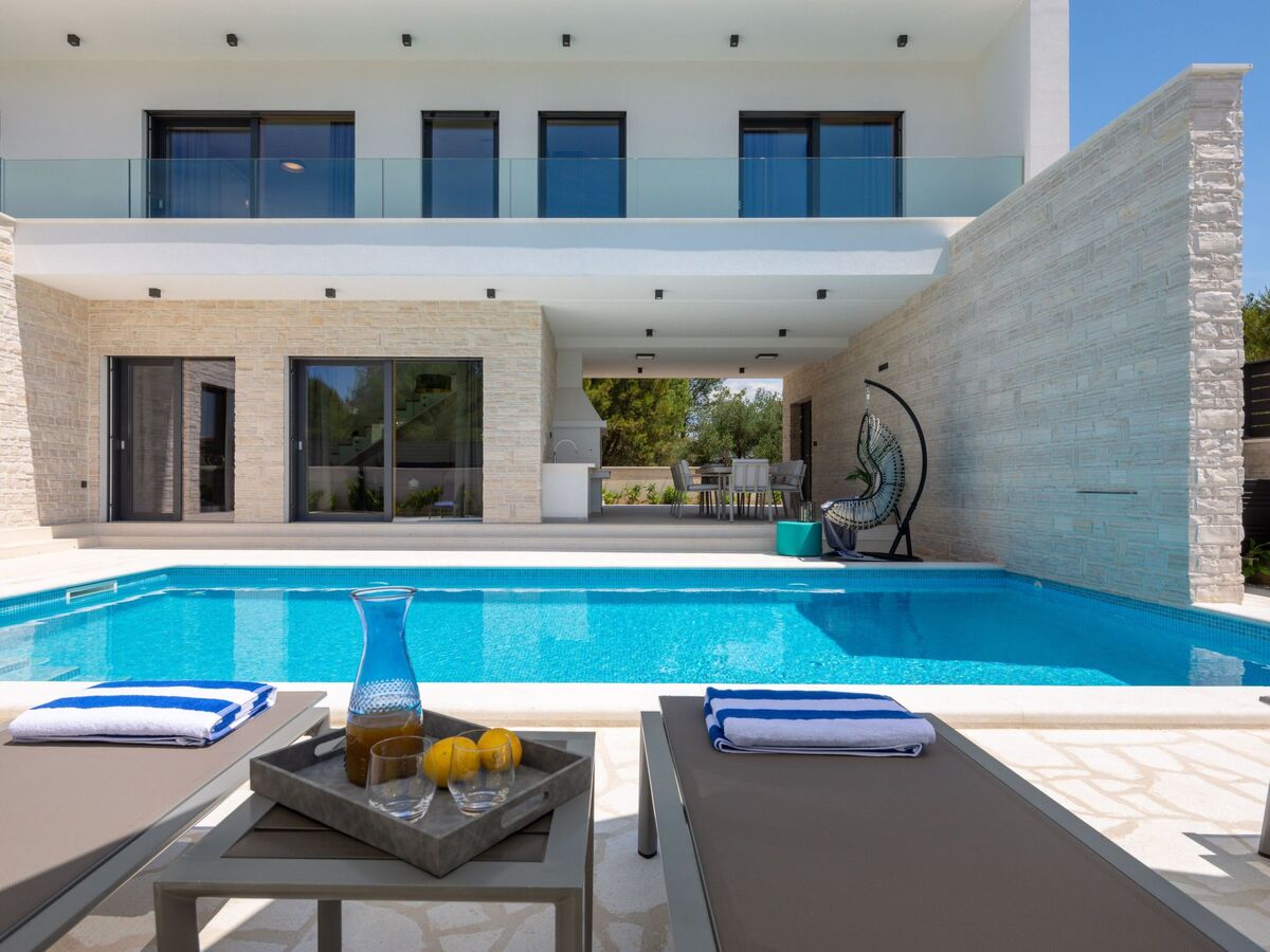 Villa 10 personnes avec piscine chauffée à Vodice - Photo 9
