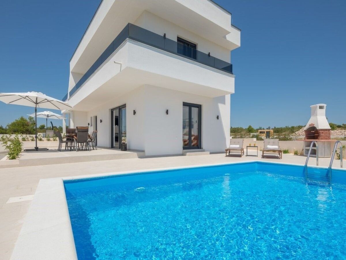 Villa Bettina à Vodice : maison 6 pers. avec piscine - Photo 2