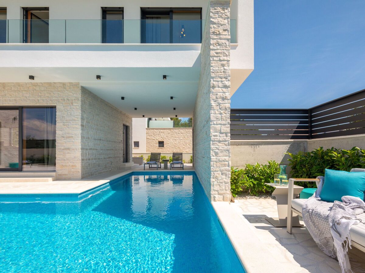 Villa Luka à Srima : maison 10 pers., piscine chauffée - Photo 5