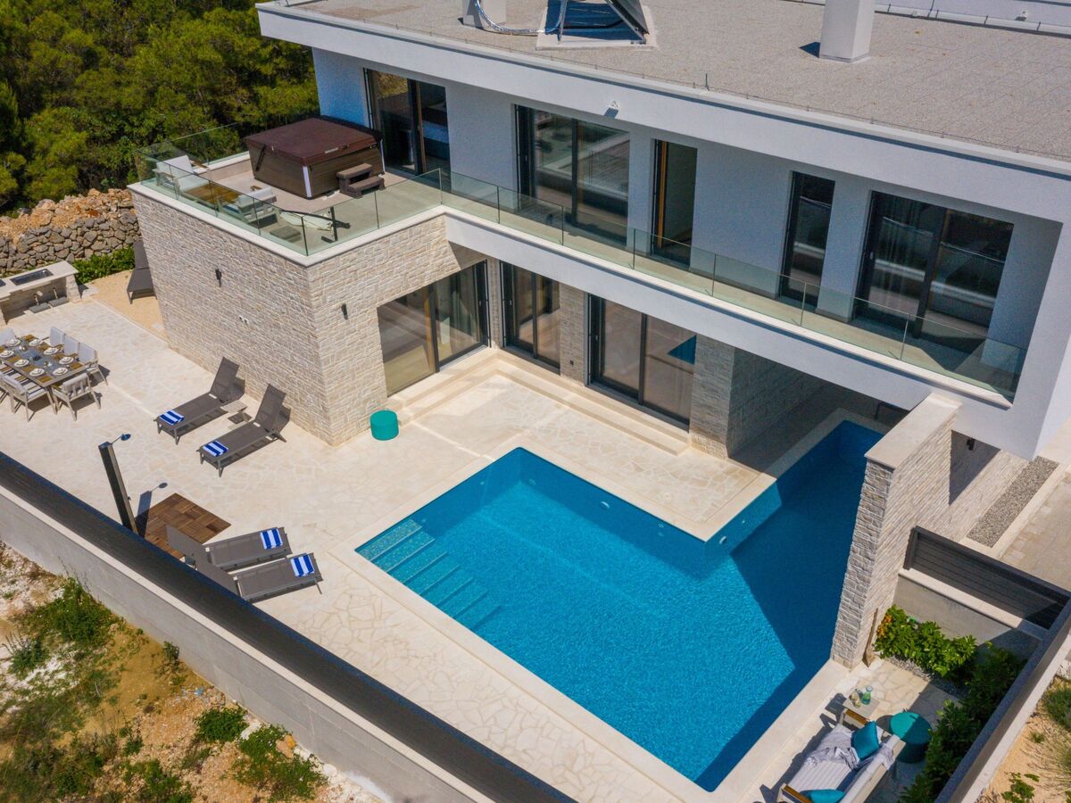 Villa Luka à Srima : maison 10 pers., piscine chauffée - Photo 8