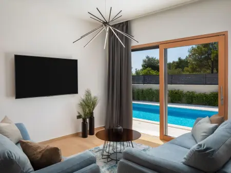 Villa Luka à Srima : maison 10 pers., piscine chauffée