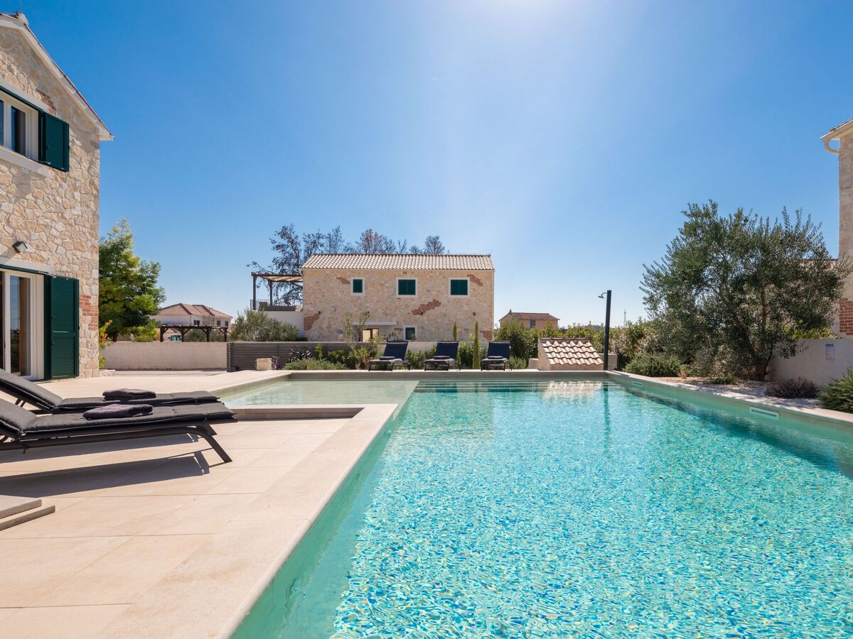Villa Vallis, maison 8 pers. avec jacuzzi à Zaton - Photo 7