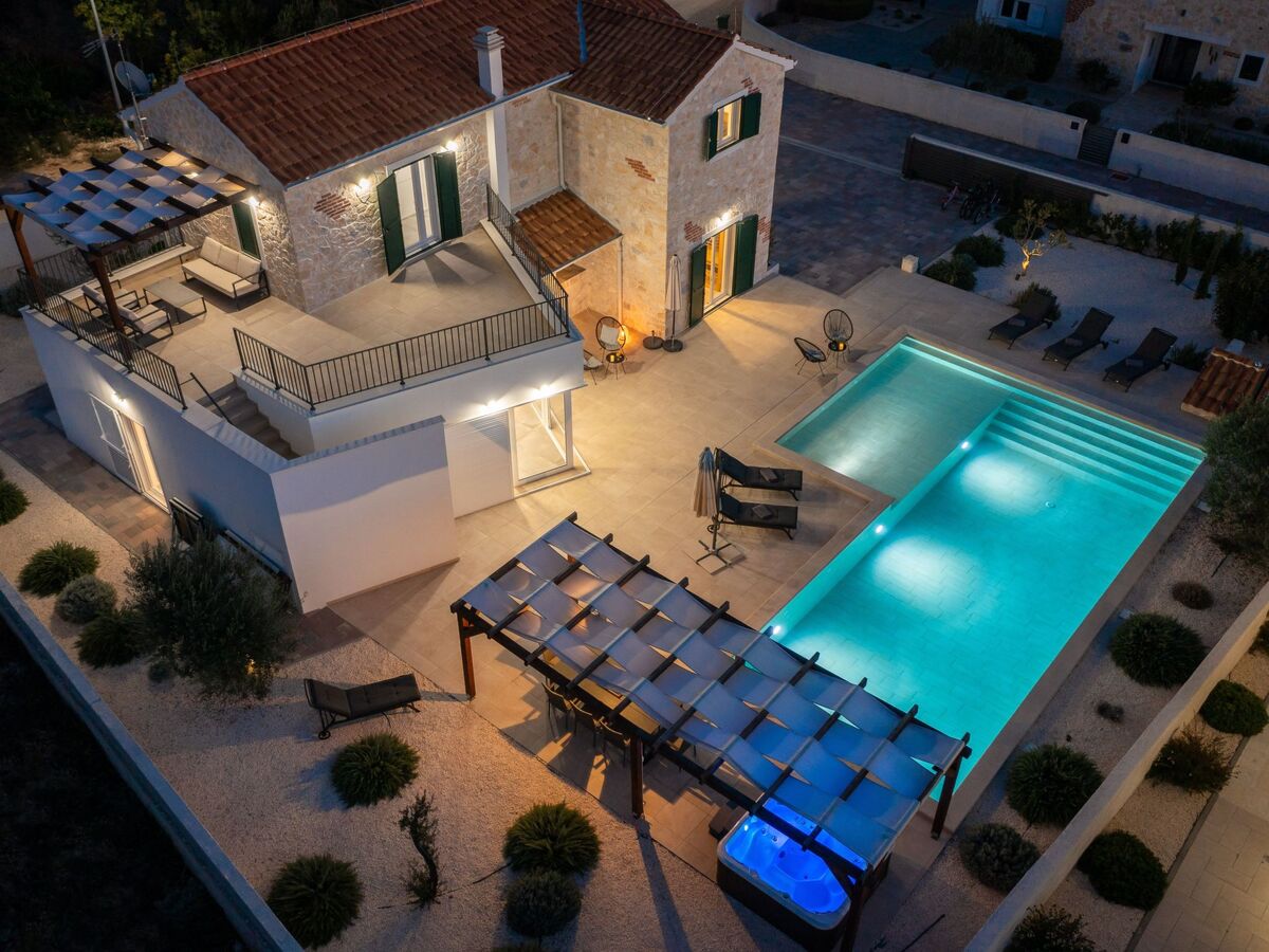 Villa Vallis, maison 8 pers. avec jacuzzi à Zaton - Photo 49