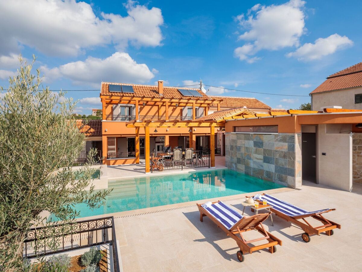 Villa Ivan à Skradin : maison avec piscine privée - Photo 19