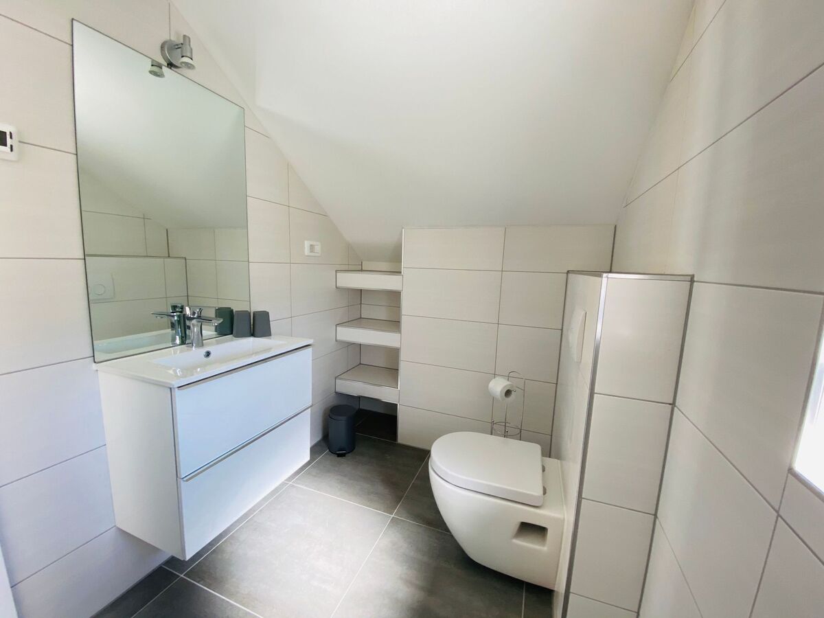 Maison 6 chambres avec piscine privée à Bilice - Photo 10