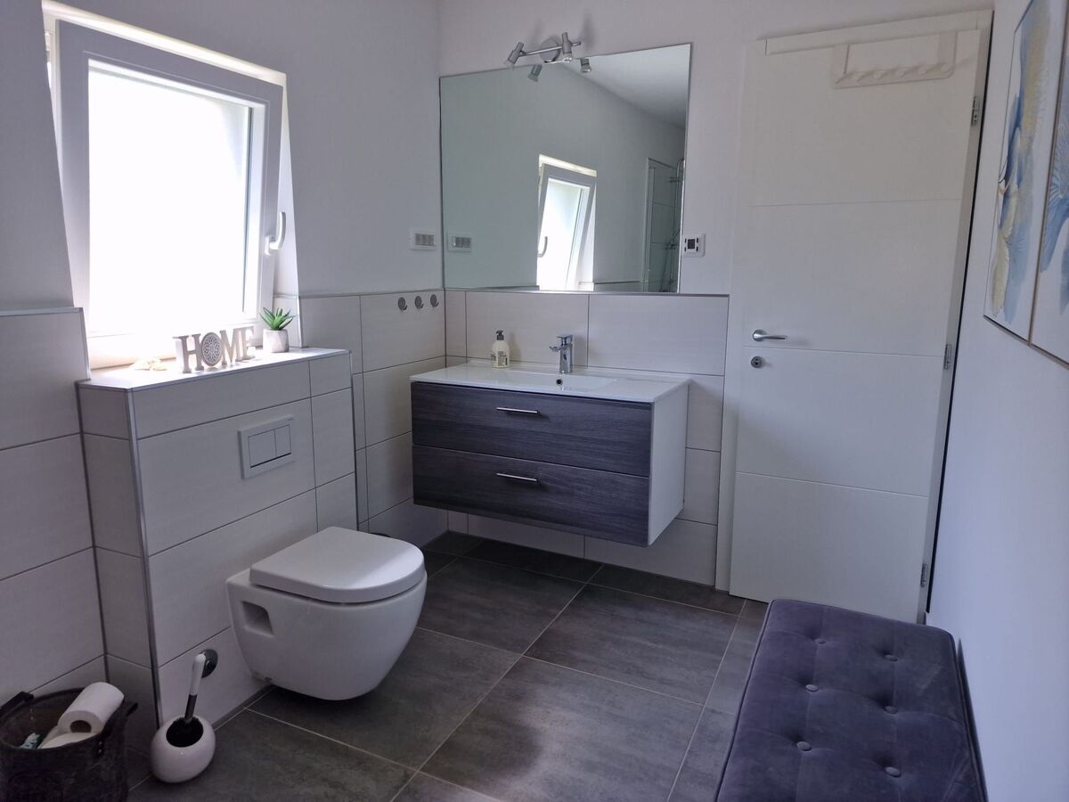 Maison 6 chambres avec piscine privée à Bilice - Photo 13