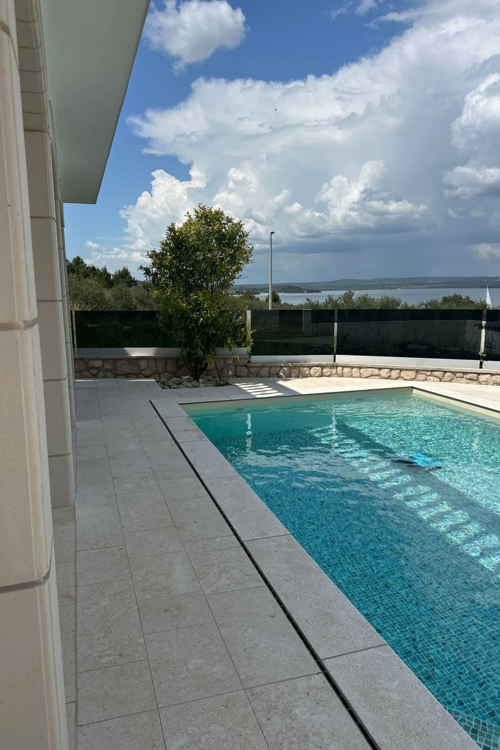 Maison 6 chambres avec piscine privée à Bilice - Photo 4