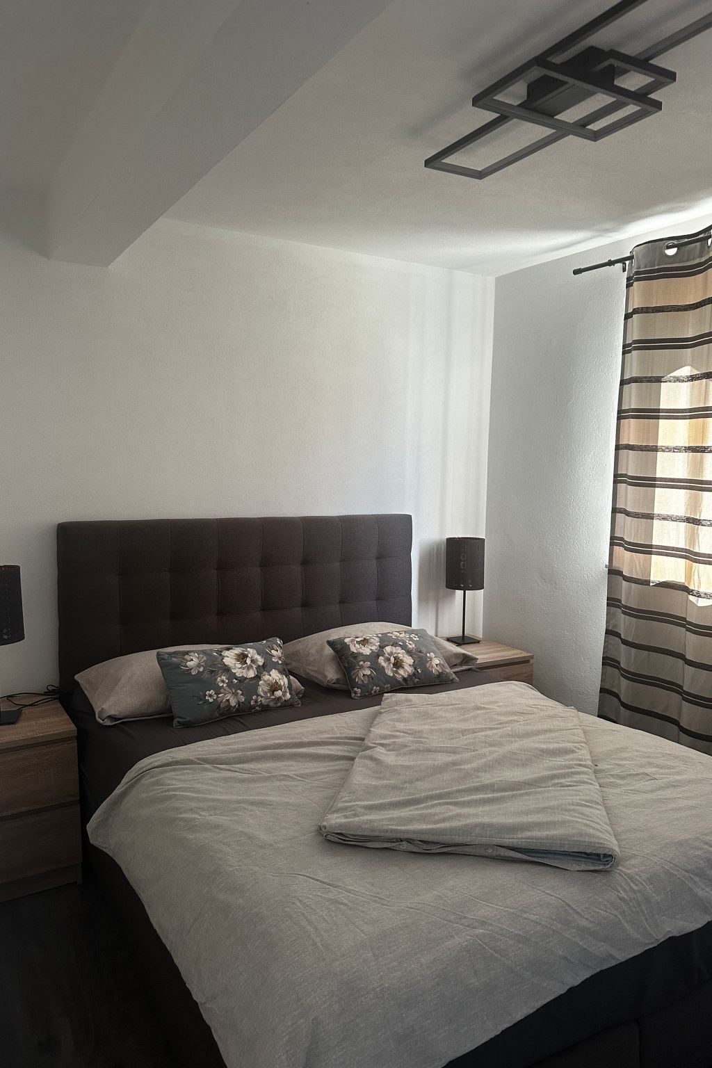 Maison 6 chambres avec piscine privée à Bilice - Photo 17