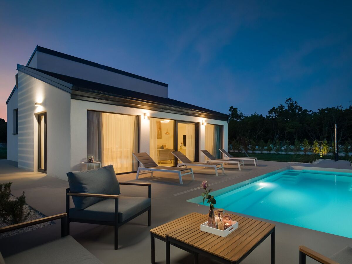 Villa Bandelli avec spa et piscine chauffée à Oklaj - Photo 69