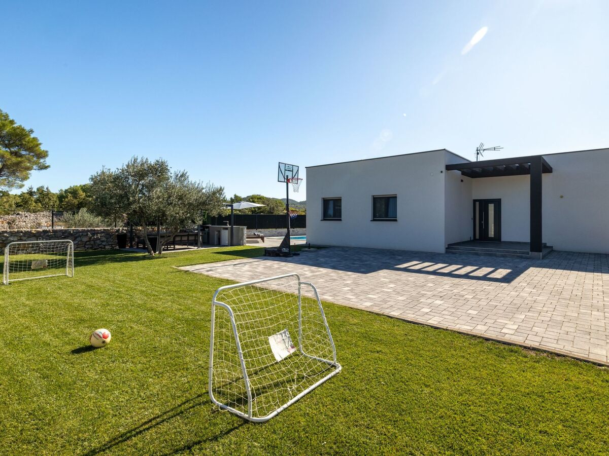 Villa Andrea, Maison 6 personnes à Bilice - Photo 12