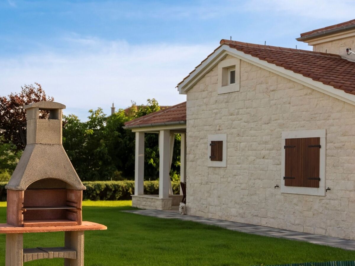 Villa Whitestone, maison 7 personnes avec piscine chauffée - Photo 4