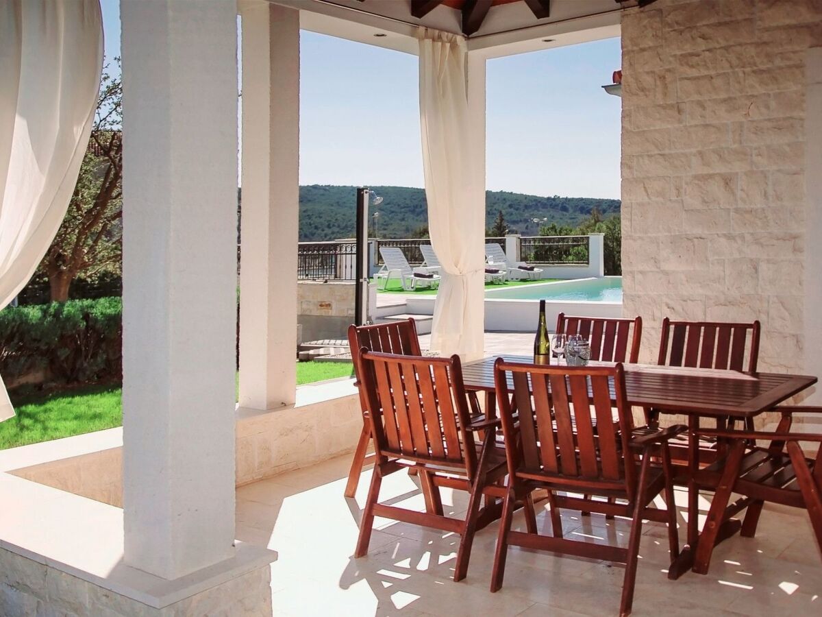 Villa Whitestone, maison 7 personnes avec piscine chauffée - Photo 9