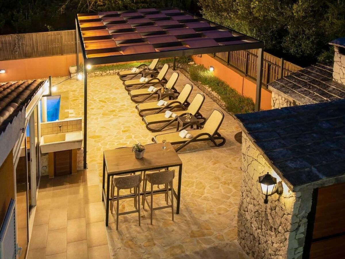 Villa Bruna – Maison 12 pers., piscine privée et bar - Photo 11