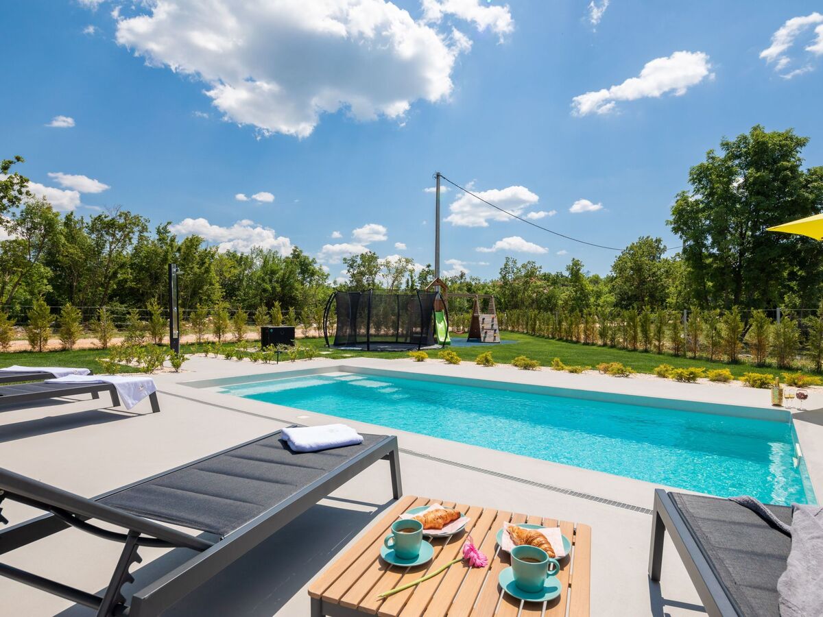 Villa Le in Oklaj – Maison avec piscine chauffée - Photo 14