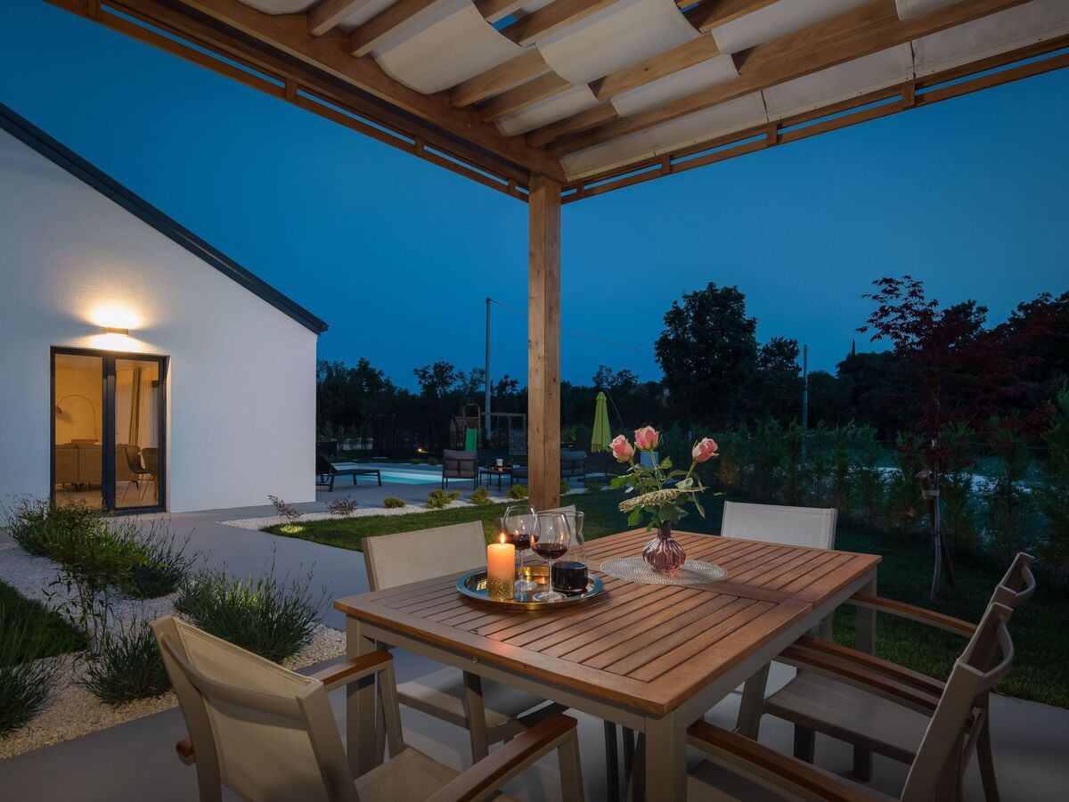Villa Le in Oklaj – Maison avec piscine chauffée - Photo 53
