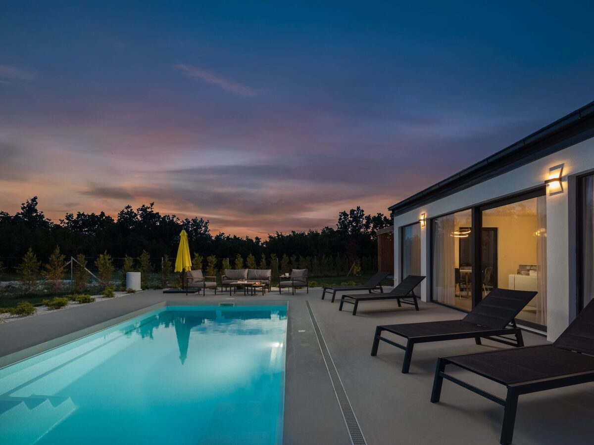 Villa Le in Oklaj – Maison avec piscine chauffée - Photo 55