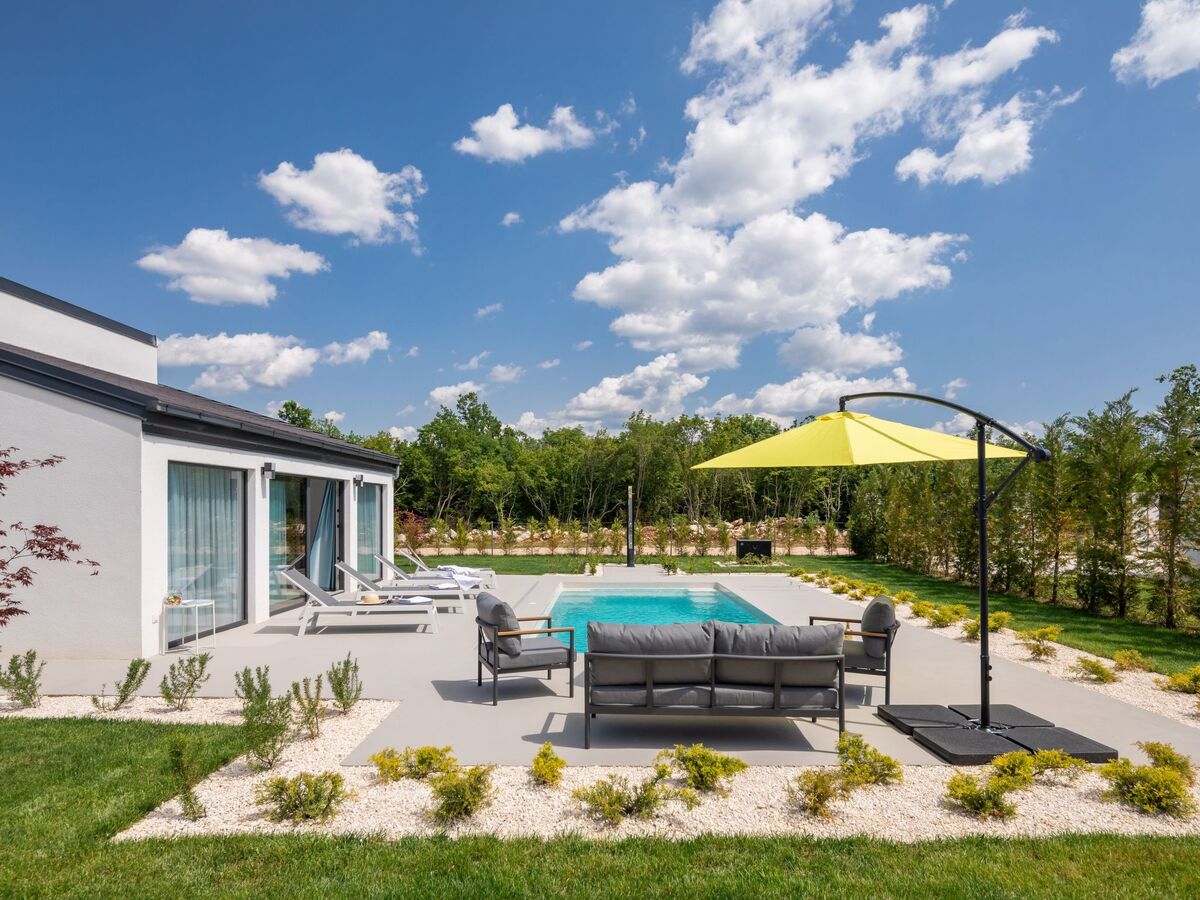 Villa Lu in Oklaj, maison avec piscine chauffée - Photo 19