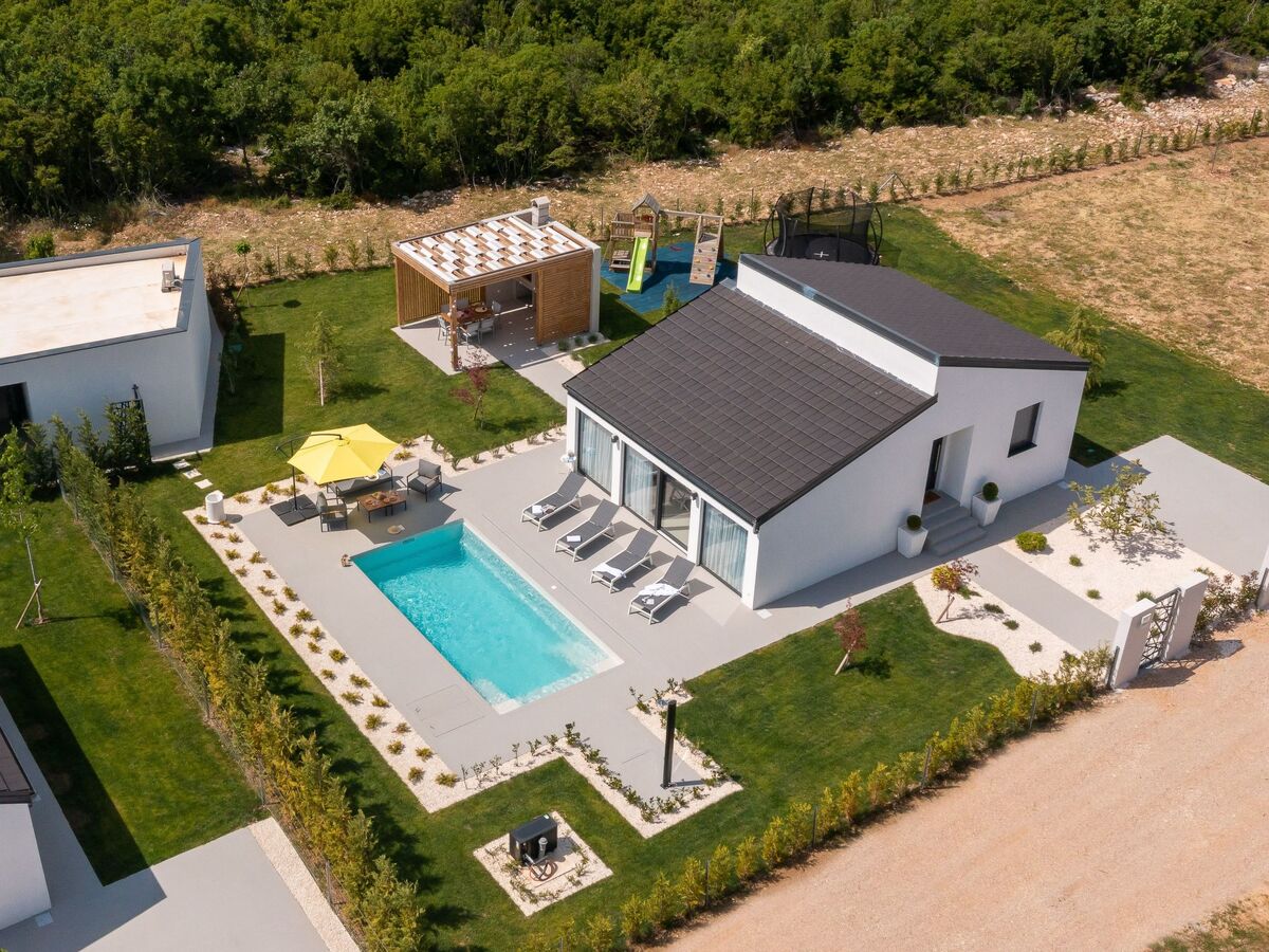 Villa Lu in Oklaj, maison avec piscine chauffée - Photo 30
